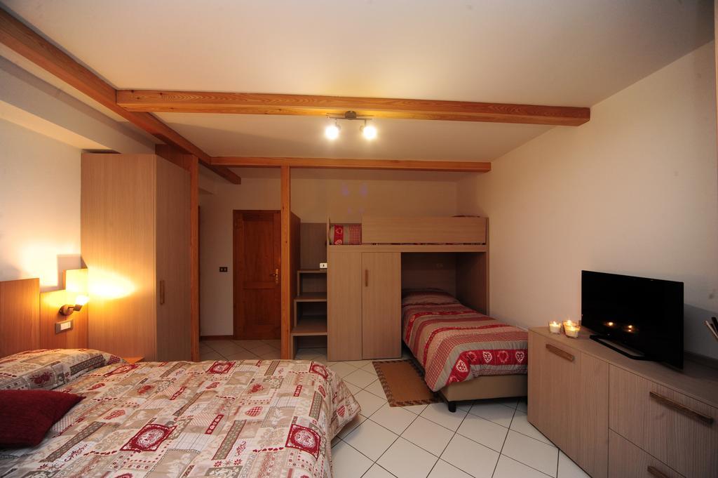 Appartamenti E Camere Veronica Cogolo Δωμάτιο φωτογραφία